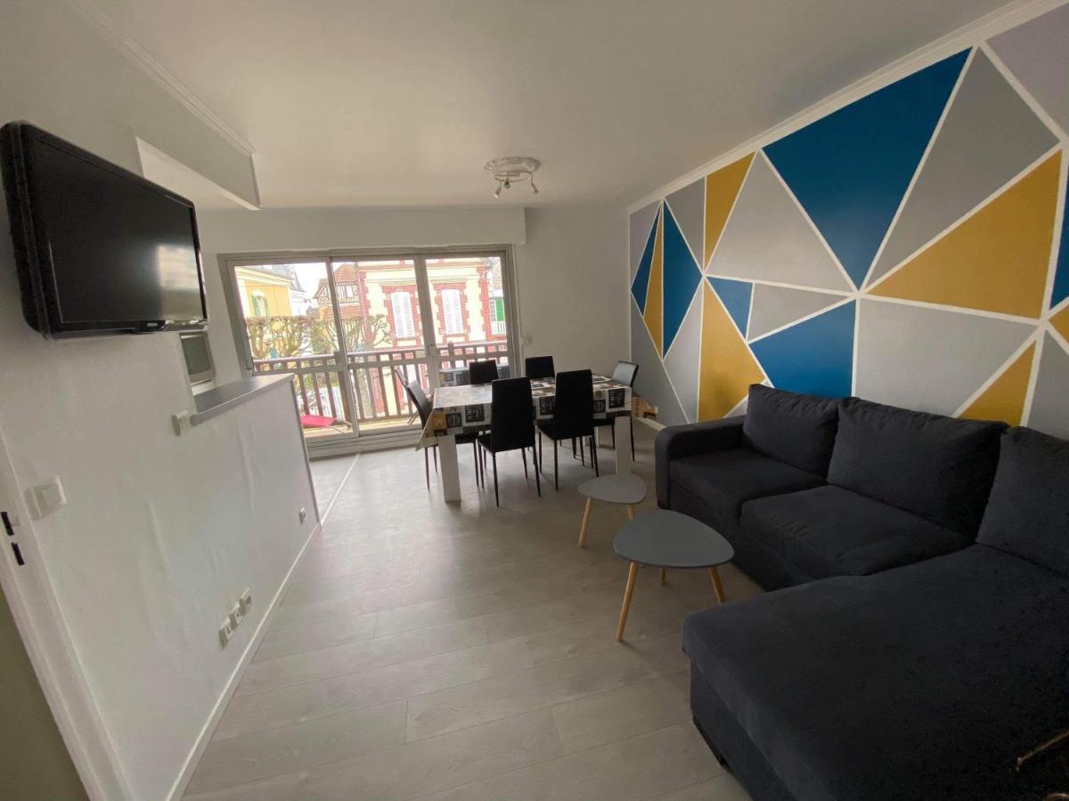 Cabourg Centre, Appartement Pour 4 Personnes A 100M De La Mer 외부 사진